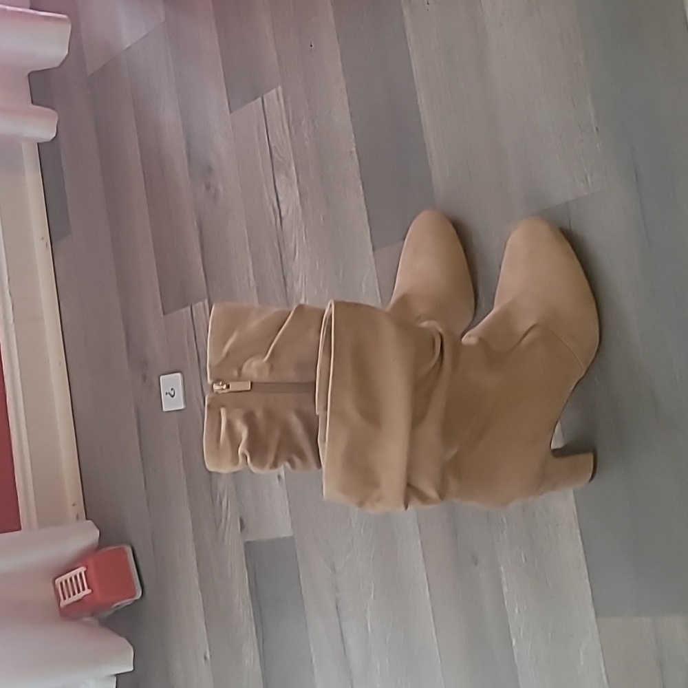 NWT Jessica Simpson Kyminia Women's Suede Boot Size 9 - Picture 3 of 6